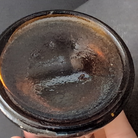 VGT,Amber Glass Oil Lamp. - Picture 7 of 8